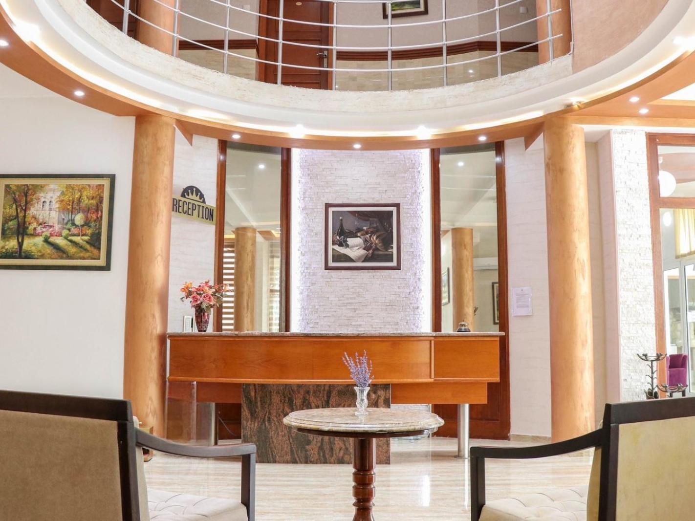 Imperial Hotel Ulcinj Esterno foto