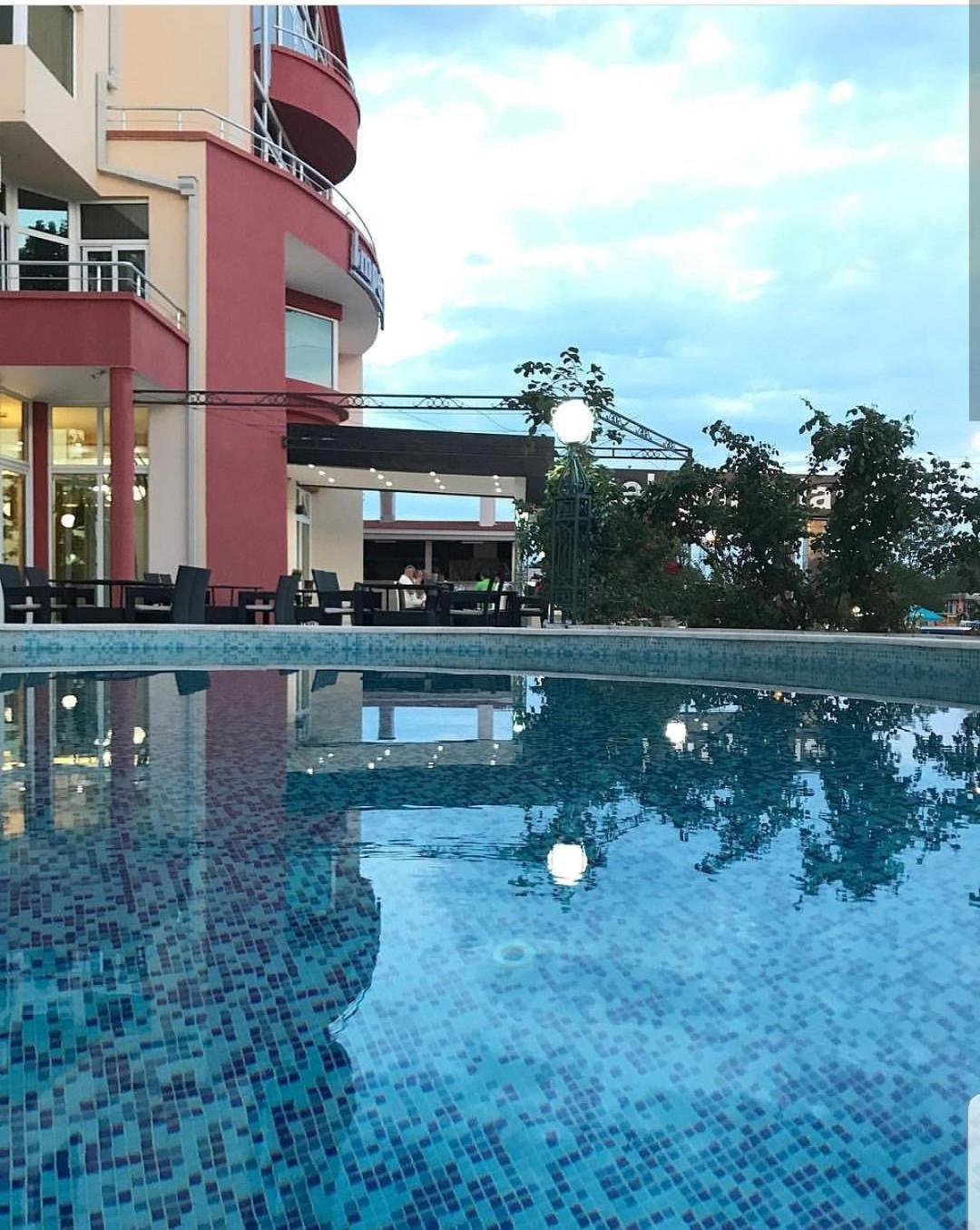 Imperial Hotel Ulcinj Esterno foto